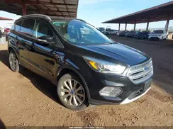 1FMCU9J9XHUE35935 2017 FORD ESCAPE