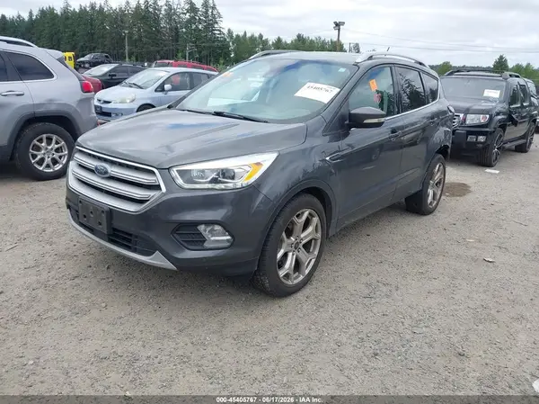 1FMCU9J9XJUA10611 2018 FORD ESCAPE - Image 2