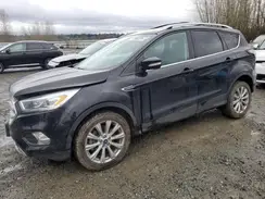 1FMCU9J9XJUA57492 2018 FORD ESCAPE
