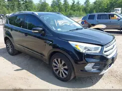 1FMCU9J9XJUA58366 2018 FORD ESCAPE