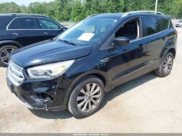 1FMCU9J9XJUA58366 2018 FORD ESCAPE - Image 2