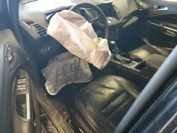 1FMCU9J9XJUA68783 2018 FORD ESCAPE - Image 8