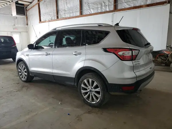 1FMCU9J9XJUB08599 2018 FORD ESCAPE - Image 2