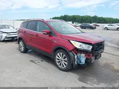 1FMCU9J9XJUB59651 2018 FORD ESCAPE