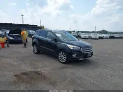 1FMCU9J9XJUB66275 2018 FORD ESCAPE