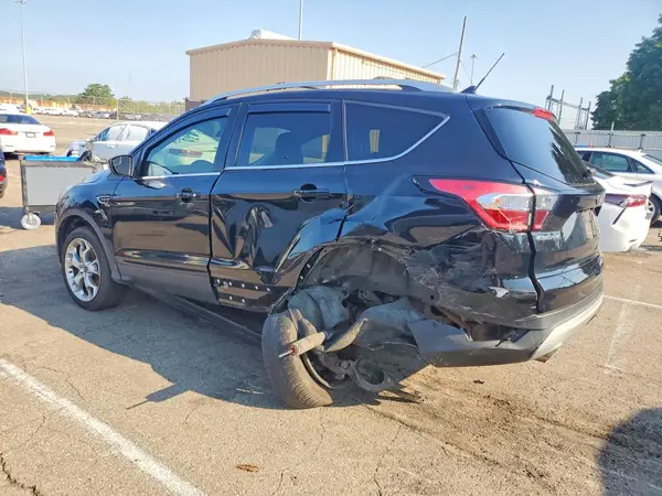 1FMCU9J9XJUC02224 2018 FORD ESCAPE - Image 2