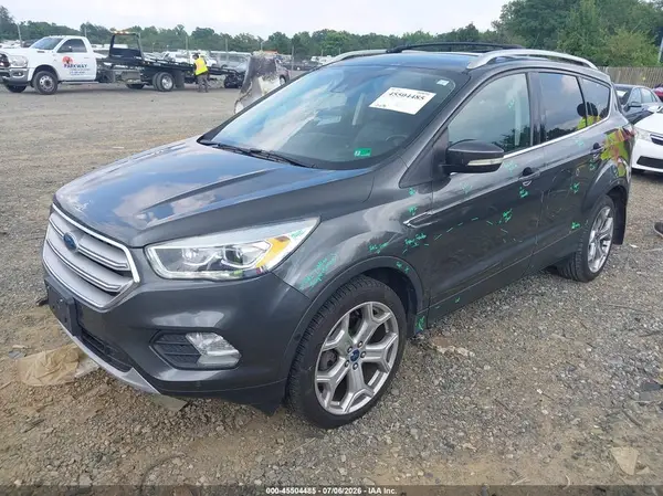 1FMCU9J9XJUC43582 2018 FORD ESCAPE - Image 2