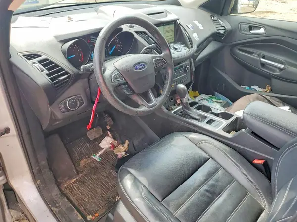 1FMCU9J9XJUC47714 2018 FORD ESCAPE - Image 8