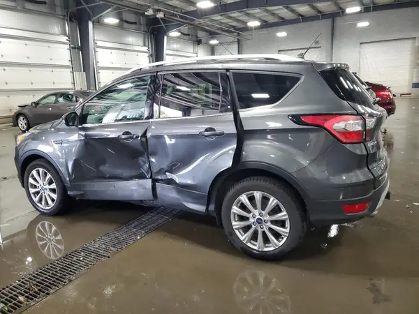 1FMCU9J9XJUC70572 2018 FORD ESCAPE - Image 2