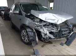 1FMCU9J9XJUD28051 2018 FORD ESCAPE