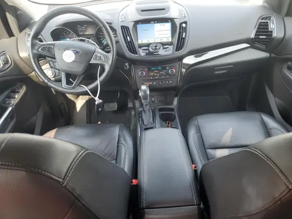 1FMCU9J9XJUD44928 2018 FORD ESCAPE - Image 8