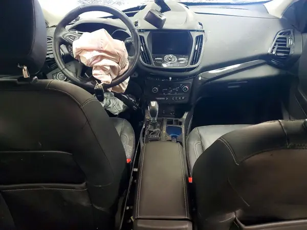 1FMCU9J9XKUA78232 2019 FORD ESCAPE - Image 8