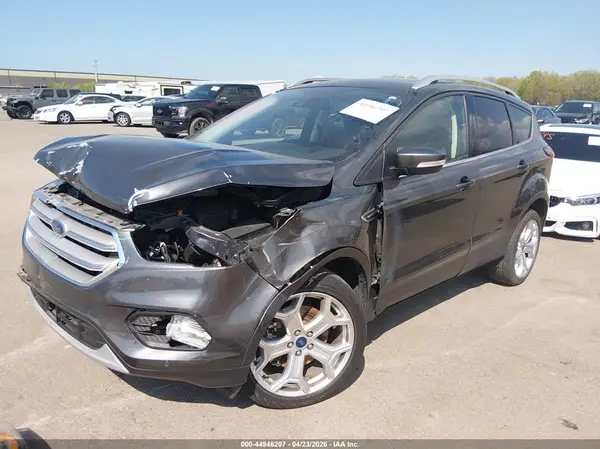 1FMCU9J9XKUB25047 2019 FORD ESCAPE - Image 2