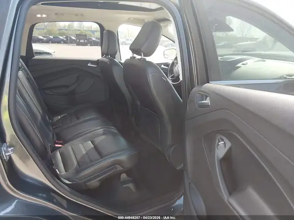 1FMCU9J9XKUB25047 2019 FORD ESCAPE - Image 8