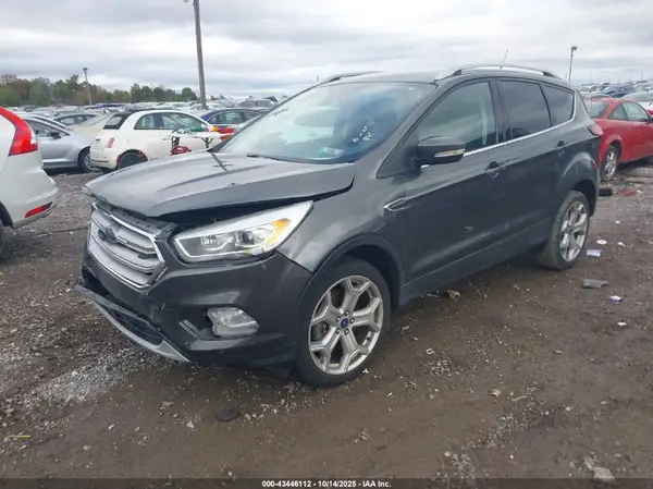 1FMCU9J9XKUB42852 2019 FORD ESCAPE - Image 2