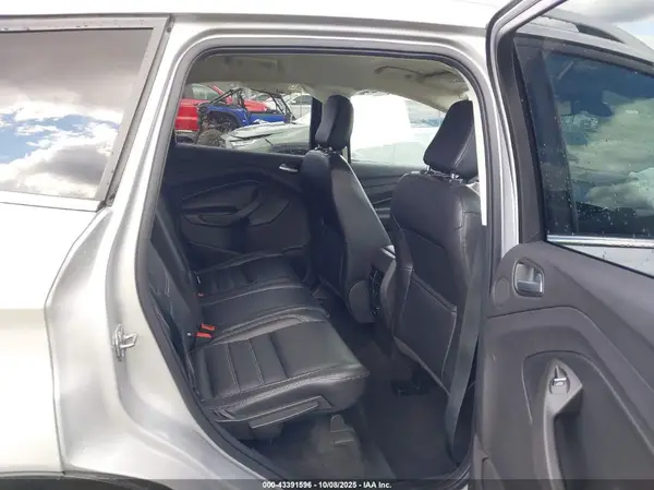 1FMCU9J9XKUB76466 2019 FORD ESCAPE - Image 8