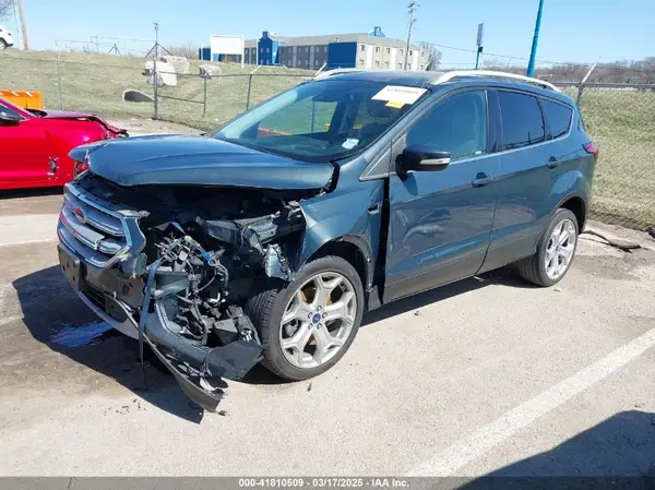 1FMCU9J9XKUC26167 2019 FORD ESCAPE - Image 2