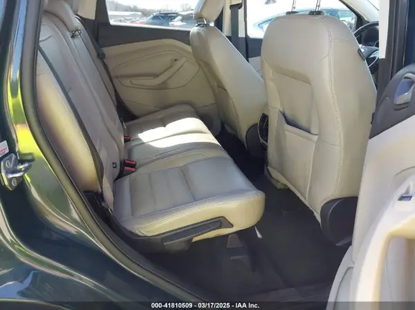1FMCU9J9XKUC26167 2019 FORD ESCAPE - Image 8