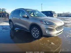 1FMCU9J9XLUA51971 2020 FORD ESCAPE
