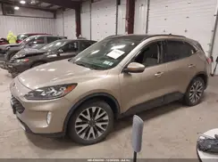 1FMCU9J9XLUA71735 2020 FORD ESCAPE