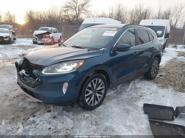 1FMCU9J9XLUB01445 2020 FORD ESCAPE - Image 2