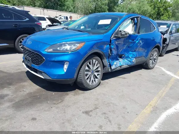 1FMCU9J9XLUB15720 2020 FORD ESCAPE - Image 2