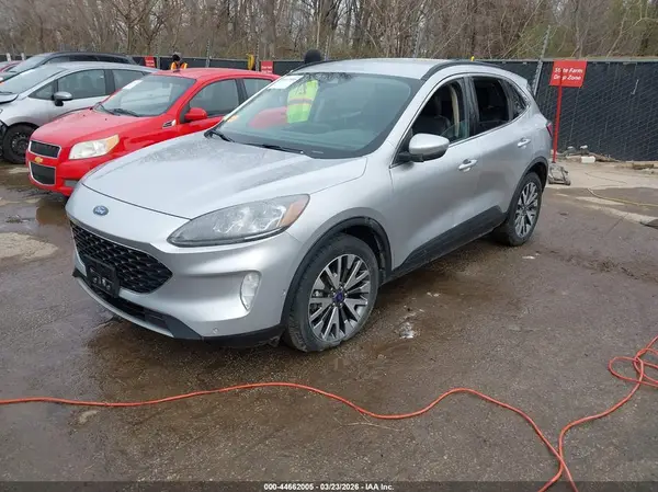 1FMCU9J9XLUB15992 2020 FORD ESCAPE - Image 2