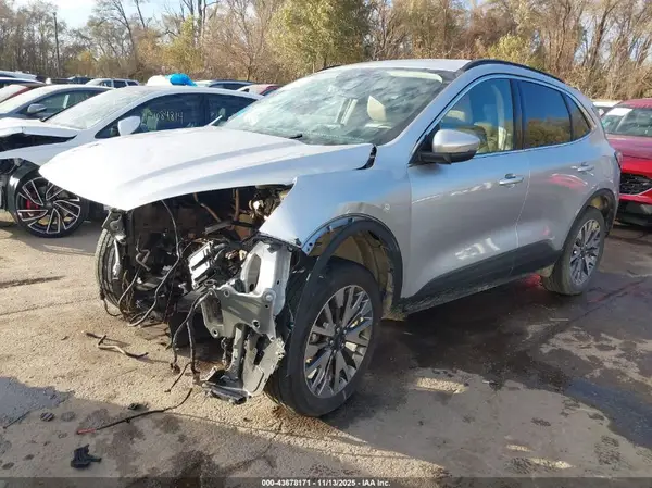 1FMCU9J9XLUB17693 2020 FORD ESCAPE - Image 2