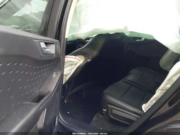1FMCU9J9XLUC76732 2020 FORD ESCAPE - Image 8