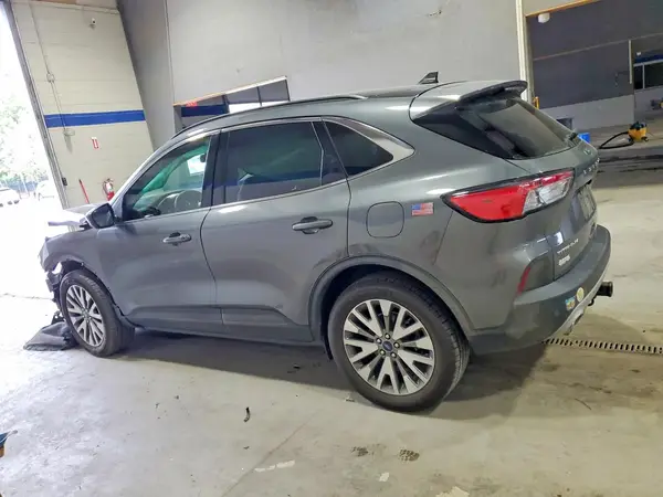 1FMCU9J9XNUB83020 2022 FORD ESCAPE - Image 2