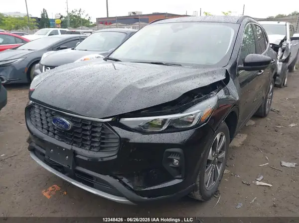 1FMCU9JA0SUB05397 2025 FORD ESCAPE - Image 2