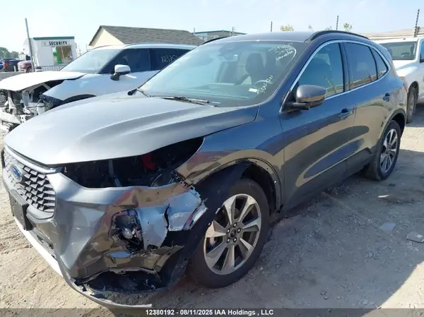 1FMCU9JA1SUA73172 2025 FORD ESCAPE - Image 2