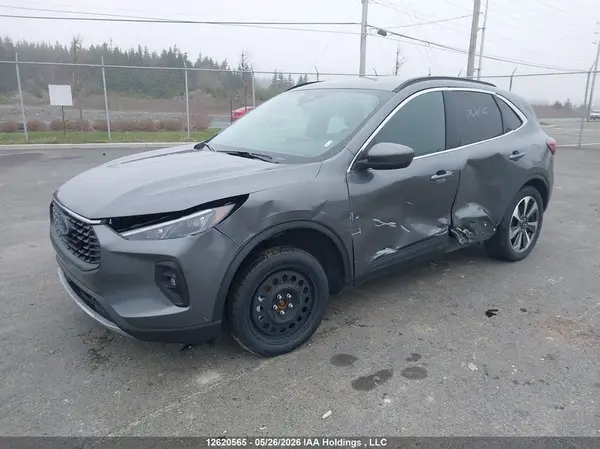1FMCU9JA1SUB05263 2025 FORD ESCAPE - Image 2