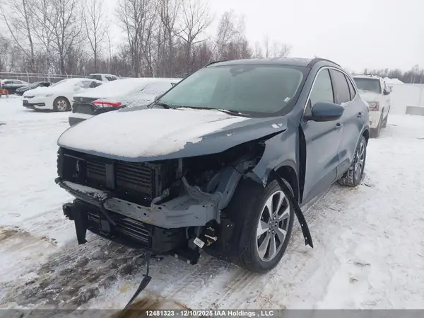 1FMCU9JA2SUA84438 2025 FORD ESCAPE - Image 2