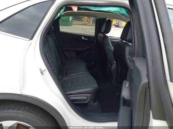 1FMCU9JA4RUB41992 2024 FORD ESCAPE - Image 8