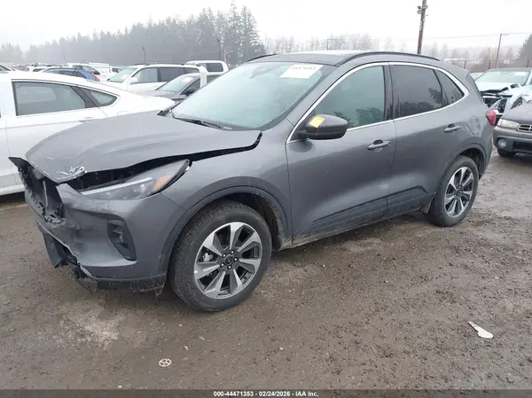 1FMCU9JA4SUB45465 2025 FORD ESCAPE - Image 2