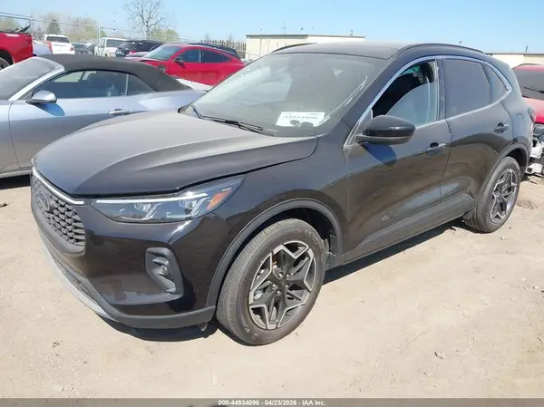 1FMCU9JA4SUB60628 2025 FORD ESCAPE - Image 2