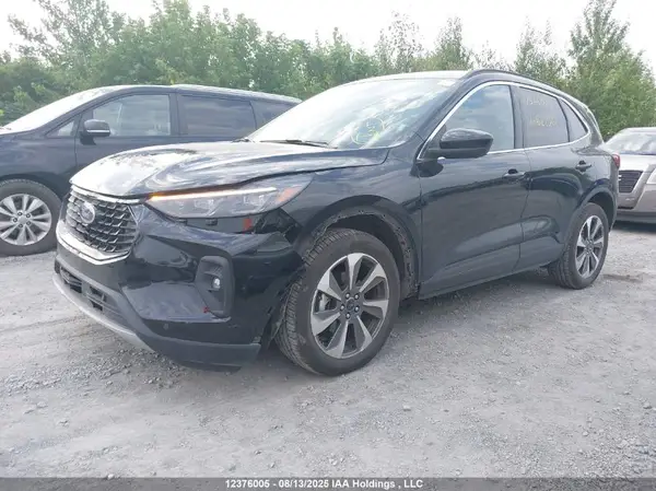 1FMCU9JA5RUB22061 2024 FORD ESCAPE - Image 2