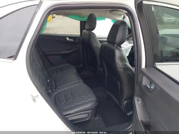 1FMCU9JA6RUA20557 2024 FORD ESCAPE - Image 8