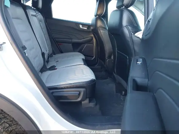 1FMCU9JA6RUA56815 2024 FORD ESCAPE - Image 8