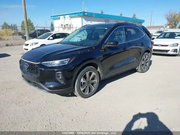 1FMCU9JA6RUB22280 2024 FORD ESCAPE - Image 2