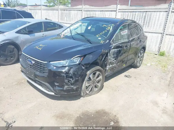 1FMCU9JA6SUA85334 2025 FORD ESCAPE - Image 2