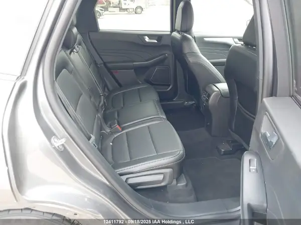 1FMCU9JA9SUB24627 2025 FORD ESCAPE - Image 8