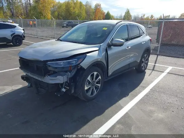 1FMCU9JAXRUA71947 2024 FORD ESCAPE - Image 2