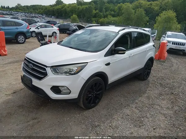 1FMCU9JD0HUA04573 2017 FORD ESCAPE - Image 2