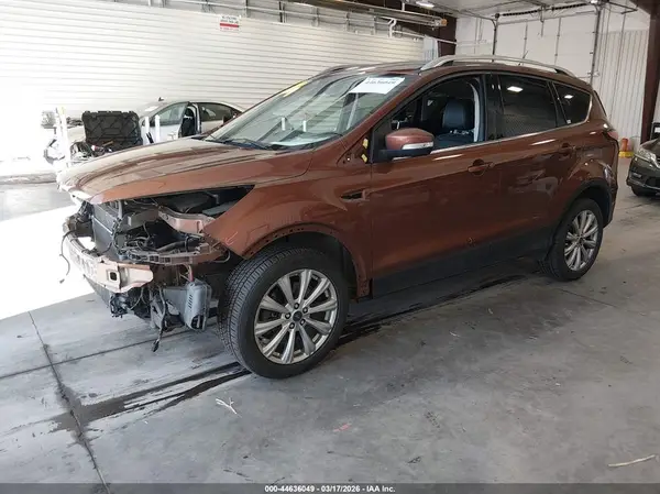 1FMCU9JD0HUB88137 2017 FORD ESCAPE - Image 2