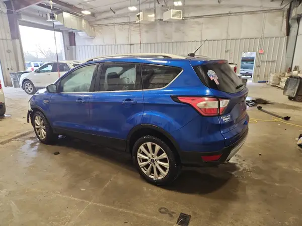 1FMCU9JD0HUE03256 2017 FORD ESCAPE - Image 2