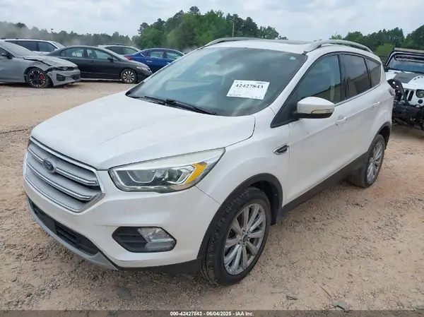 1FMCU9JD1HUB14273 2017 FORD ESCAPE - Image 2