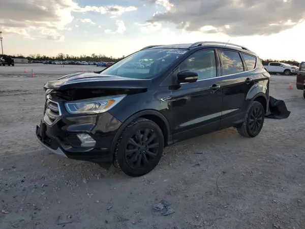 1FMCU9JD1HUB51601 2017 FORD ESCAPE - Image 1