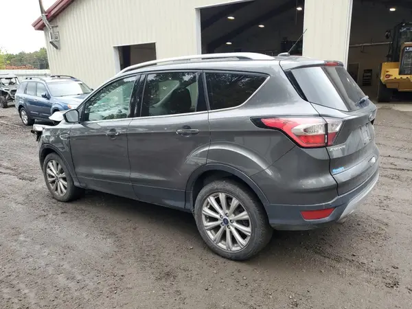 1FMCU9JD1HUB84954 2017 FORD ESCAPE - Image 2